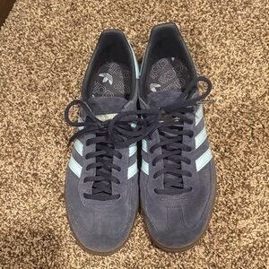Adidas Men's Dark Blue and Light Blue Sneakers